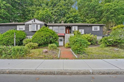 577 Grove Street Worcester MA 01605