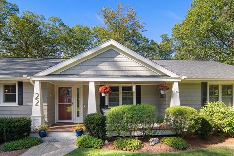 22 Peachtree Rd Lexington MA 02420