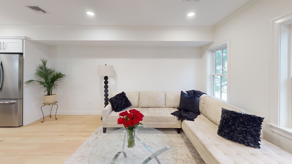 50 North Payne St 5