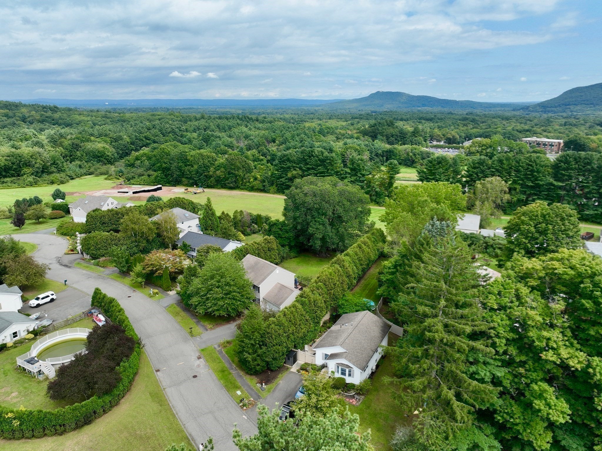 2 Grandview Ln, Easthampton, MA, 2 Grandview Ln, Easthampton, MA Photo #40