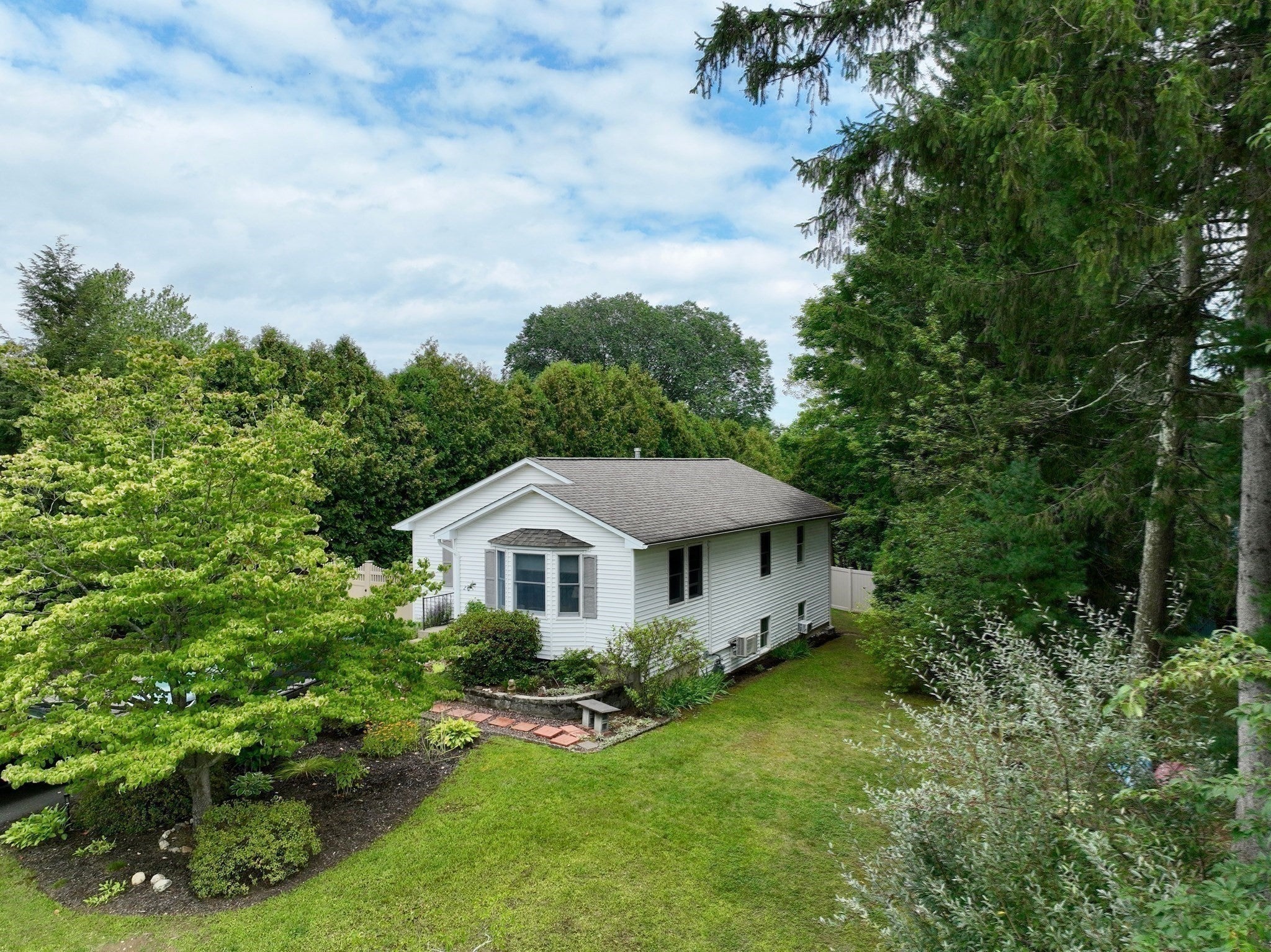 2 Grandview Ln, Easthampton, MA, 2 Grandview Ln, Easthampton, MA Photo #38