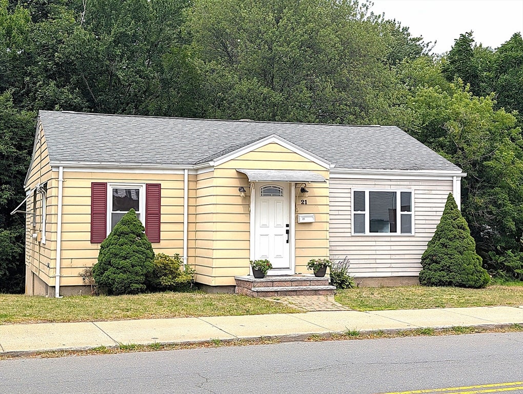 Photo of 21 Stanwood St, Lynn, MA
