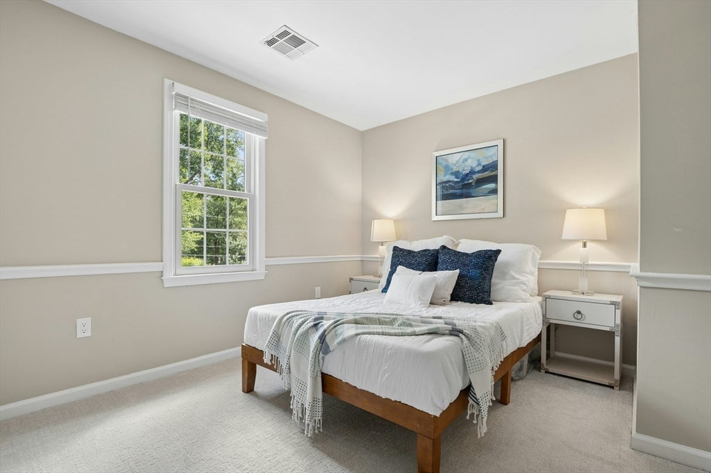 11 Dicarlo Rd, Hopkinton, MA Photo #28