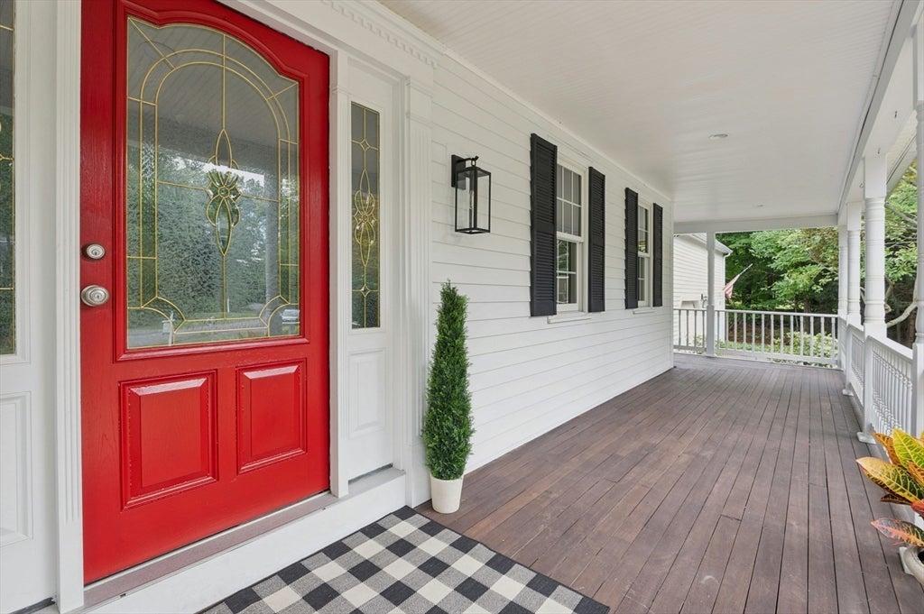 11 Dicarlo Rd