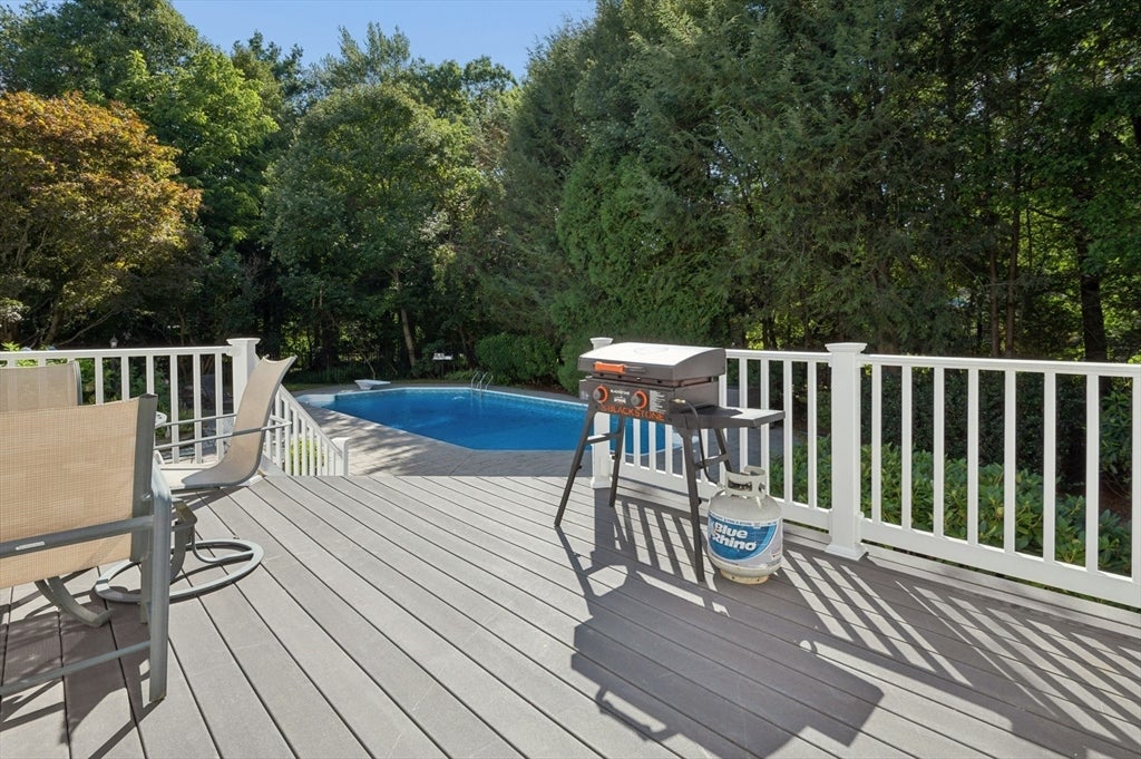 11 Dicarlo Rd, Hopkinton, MA Photo #36