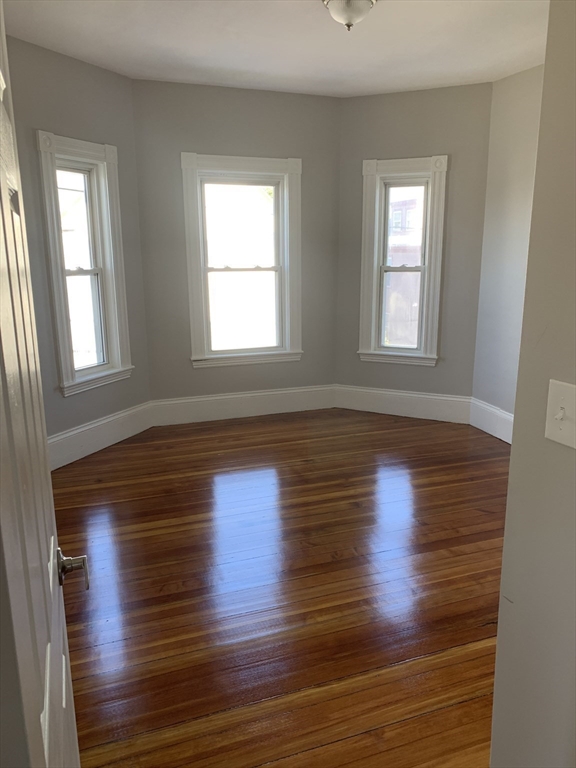 65 Edward St 2