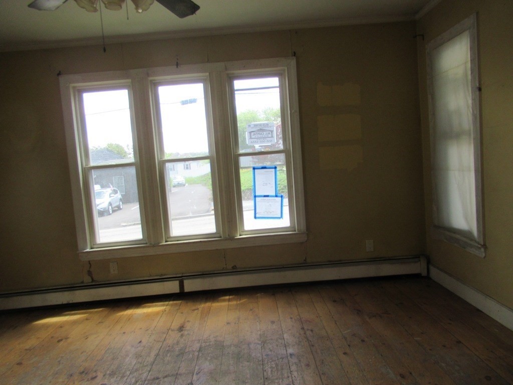 986 Main Street