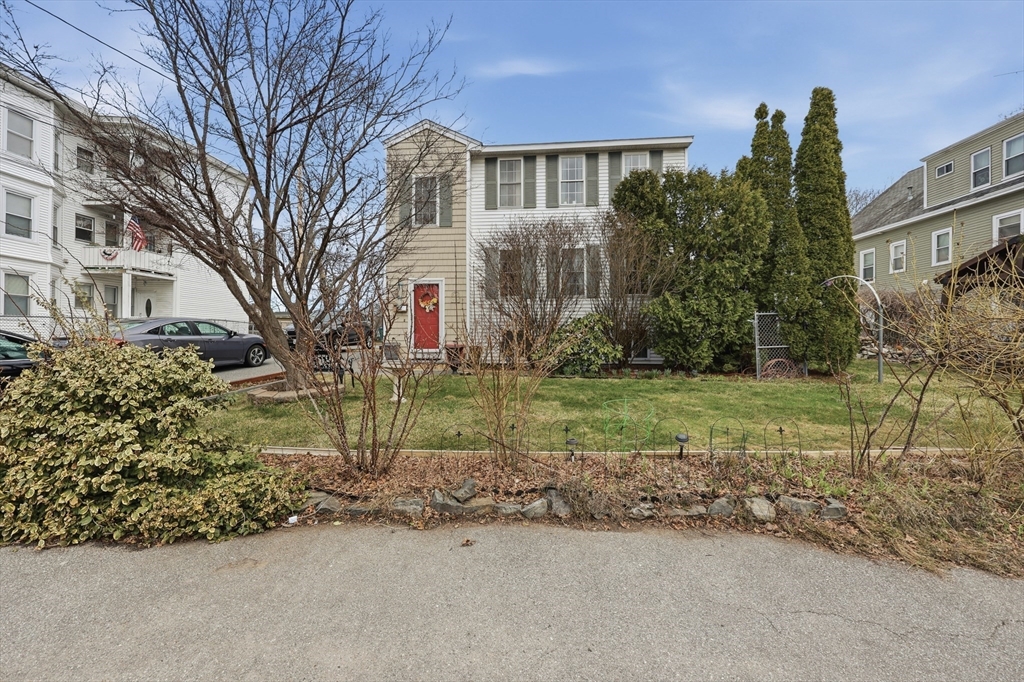 118 Mount Washington Street D