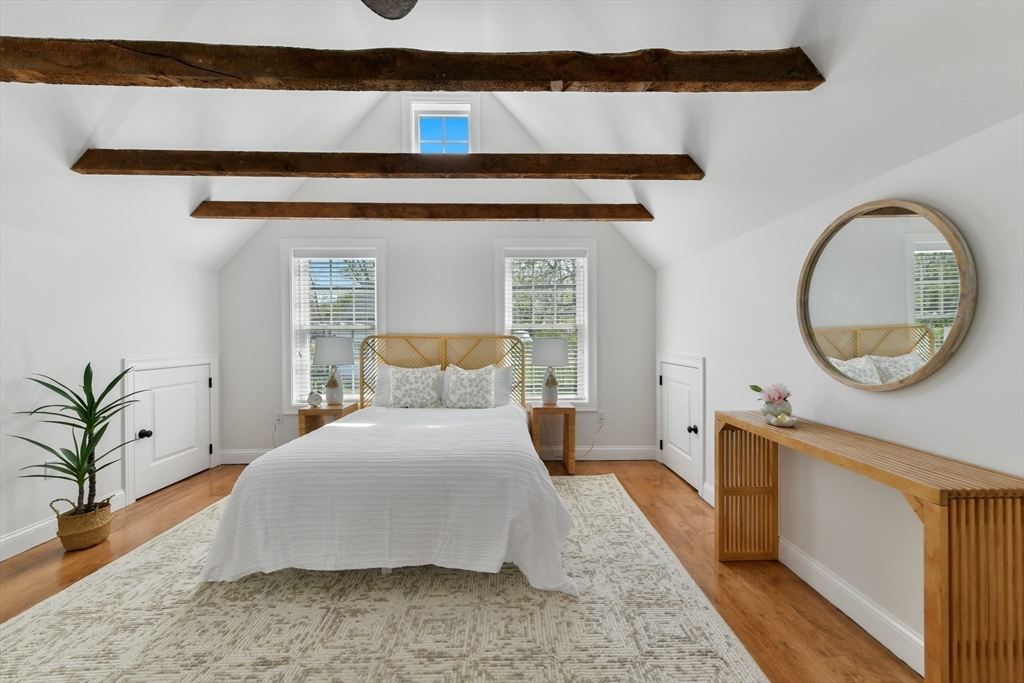 Yarmouth, Massachusetts 02675, United States, 4 Bedrooms Bedrooms, ,3 BathroomsBathrooms,Residential,Active,123709