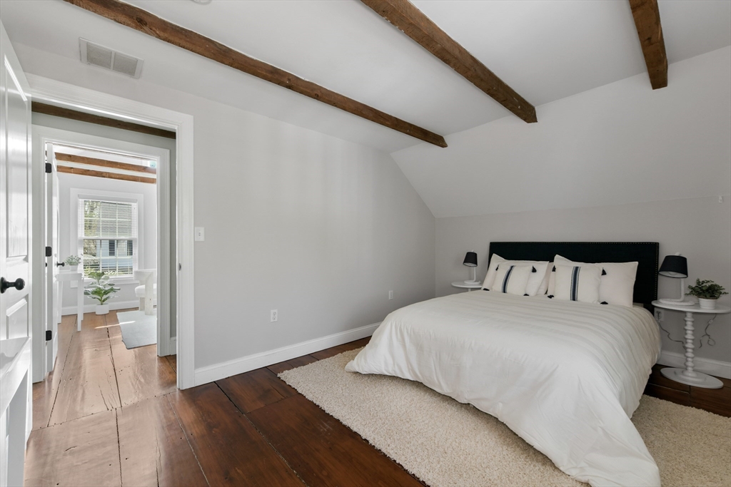 Yarmouth, Massachusetts 02675, United States, 4 Bedrooms Bedrooms, ,3 BathroomsBathrooms,Residential,Active,123709