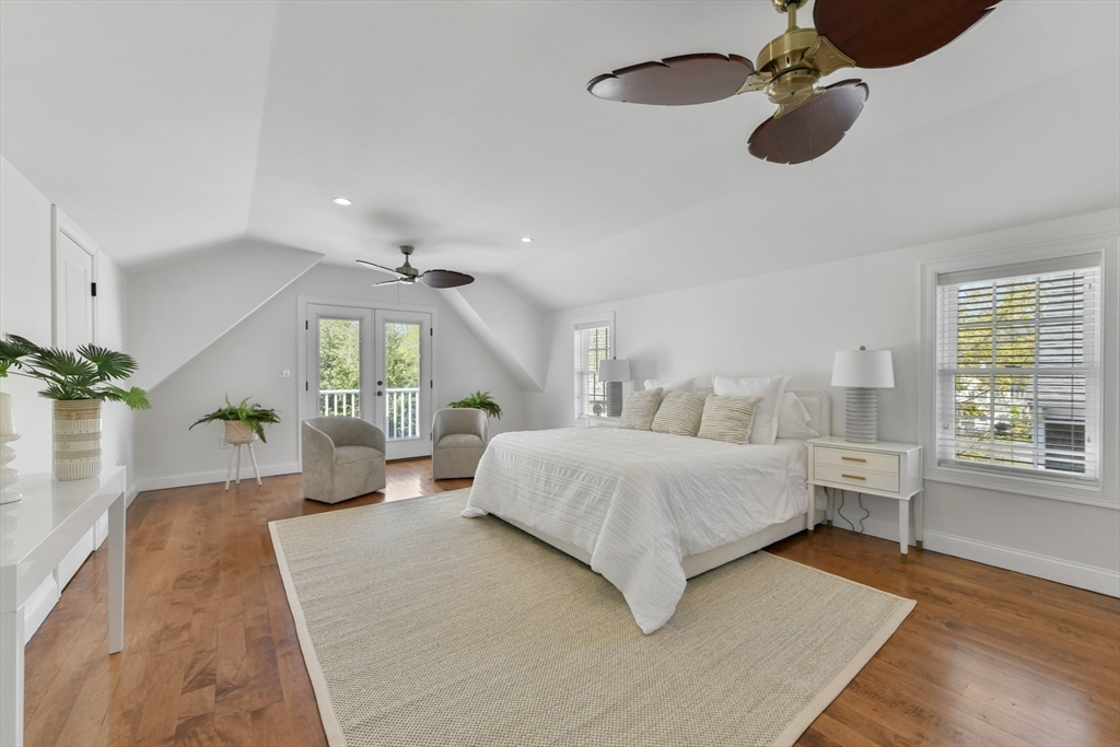 Yarmouth, Massachusetts 02675, United States, 4 Bedrooms Bedrooms, ,3 BathroomsBathrooms,Residential,Active,123709