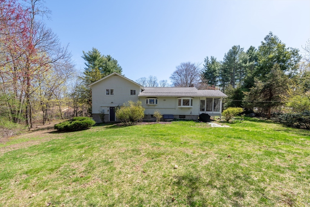 12 Sunnyside Ln