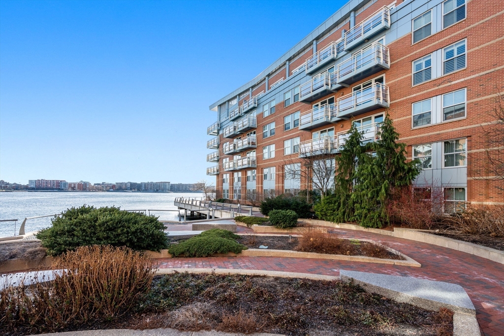 4 Battery Wharf 4604
