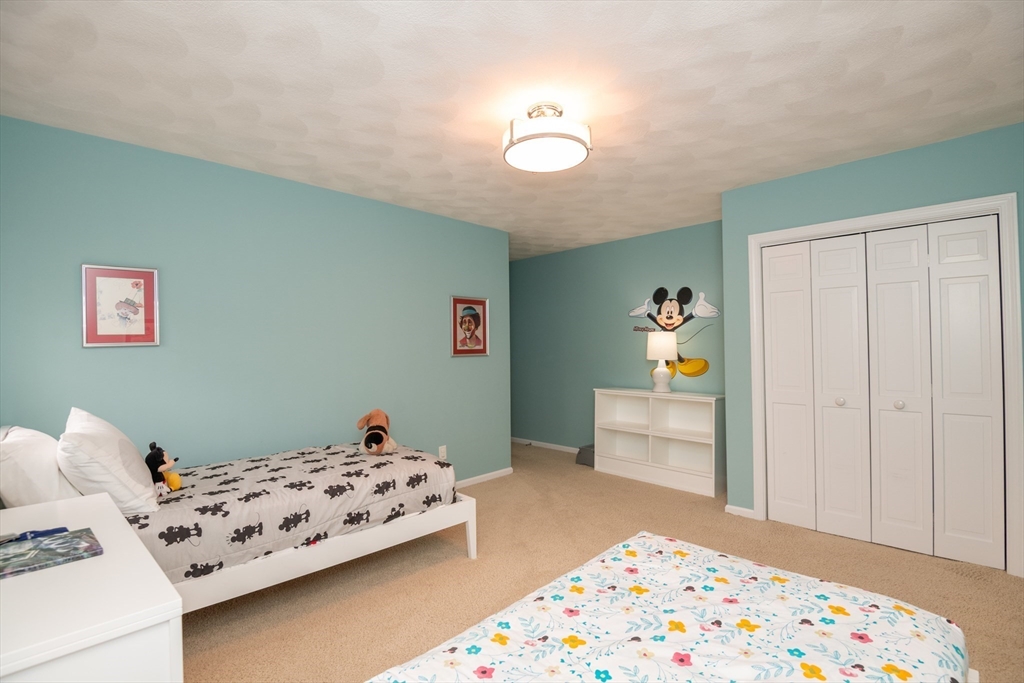 25 Ellen Road, Stoneham, MA Photo #24