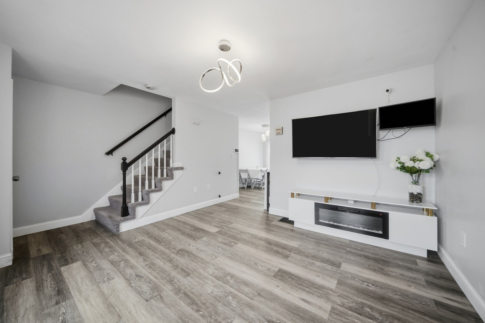 111 Cambridge St #B, Lawrence, MA, 111 Cambridge St #B, Lawrence, MA Photo #9