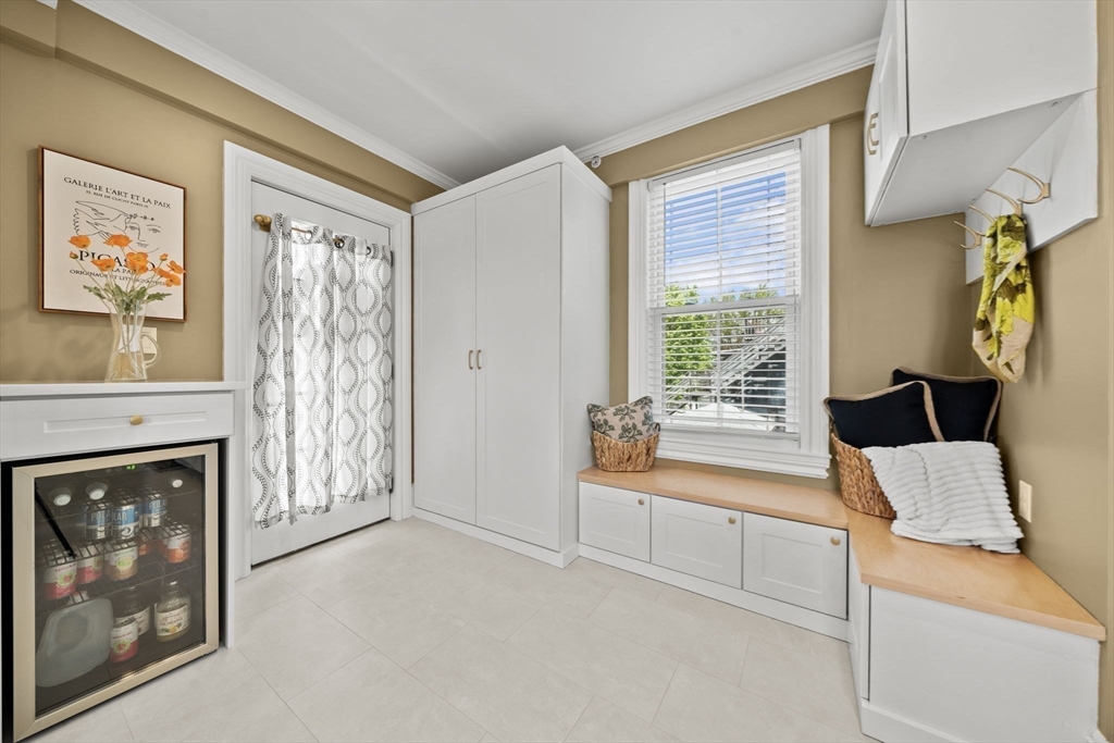 6 Linden St #2, Salem, MA Photo #15
