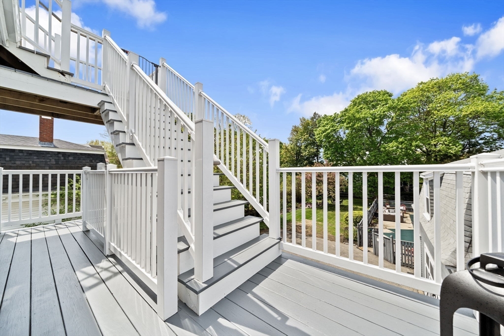 6 Linden St #2, Salem, MA Photo #30