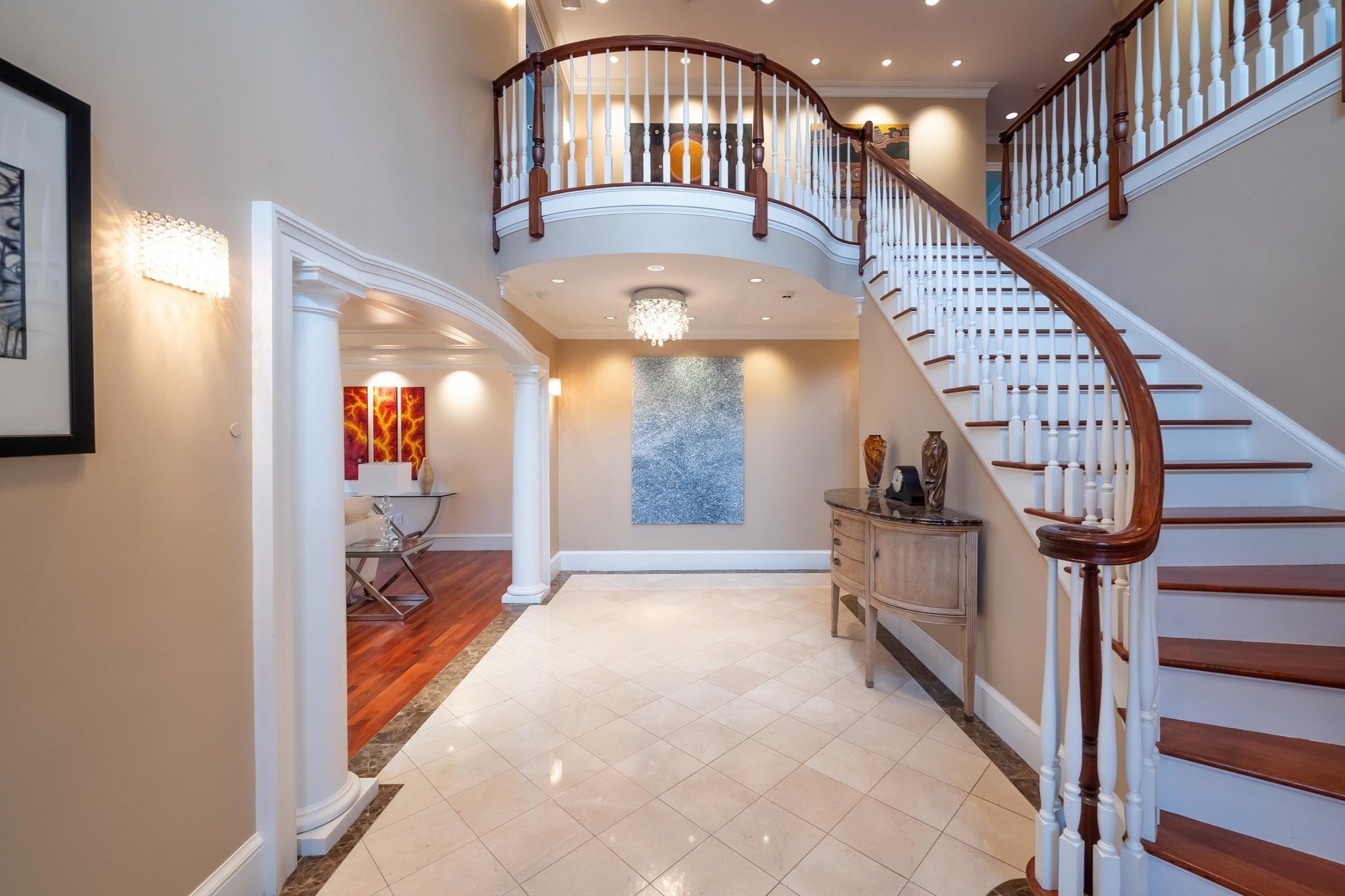 16 Meriam St