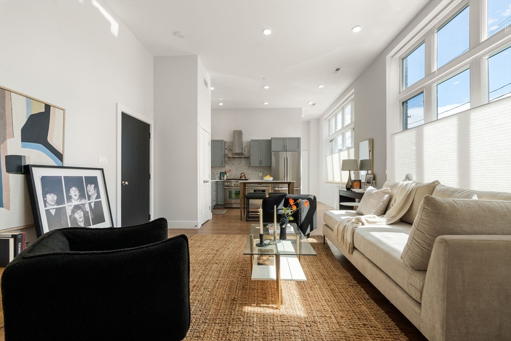 50 Hichborn St 101