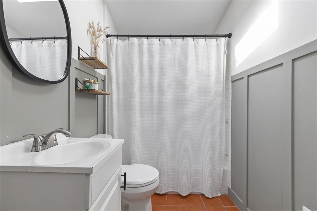 17 Melvern Rd, Abington, MA Photo #28
