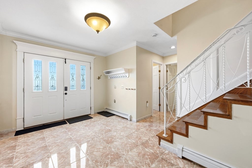 12 Parkway Dr, Saugus, MA, 12 Parkway Dr, Saugus, MA Photo #19