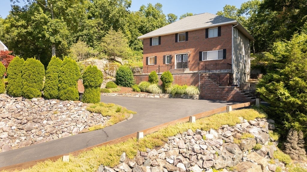12 Parkway Dr, Saugus, MA, 12 Parkway Dr, Saugus, MA Photo #42