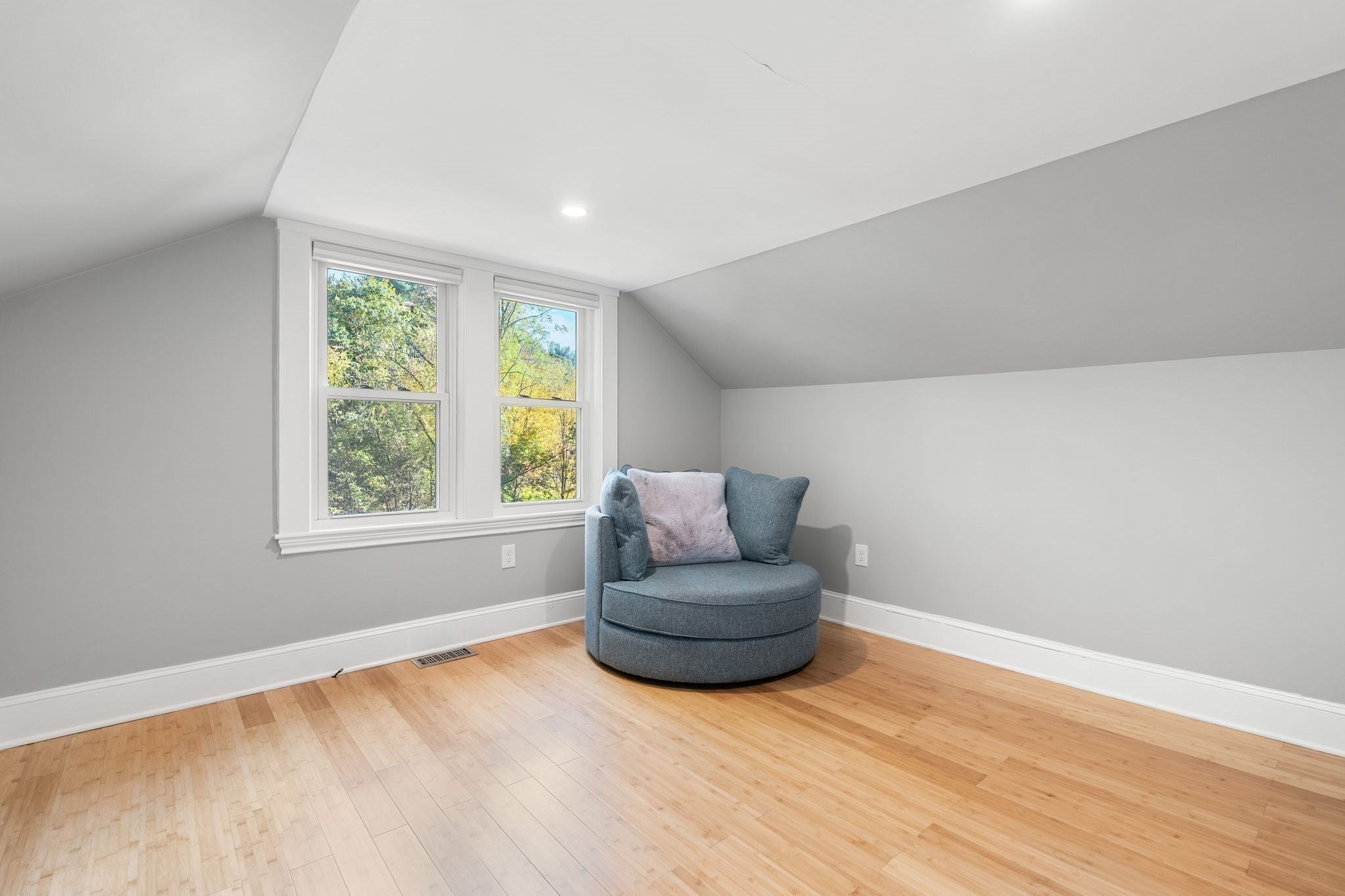 37 Old Randolph St, Canton, MA Photo #29