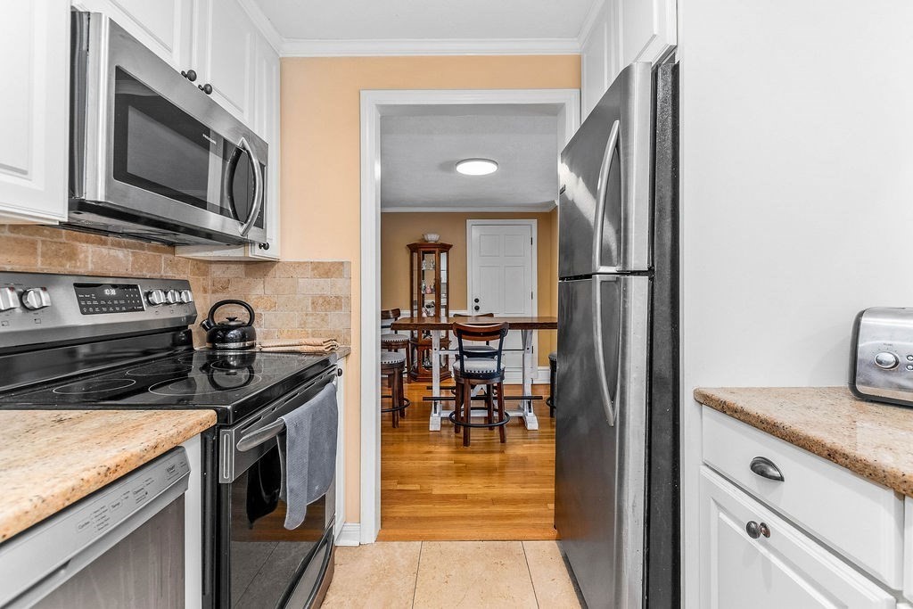 11 Cass St 4