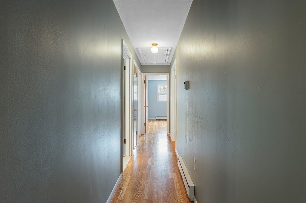 36 Roman Dr, Shrewsbury, MA Photo #9