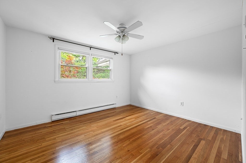 36 Roman Dr, Shrewsbury, MA Photo #12