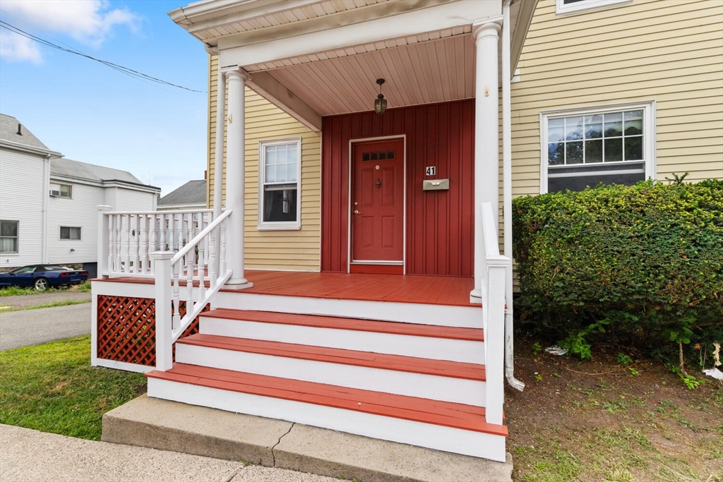 41 Mountain Ave