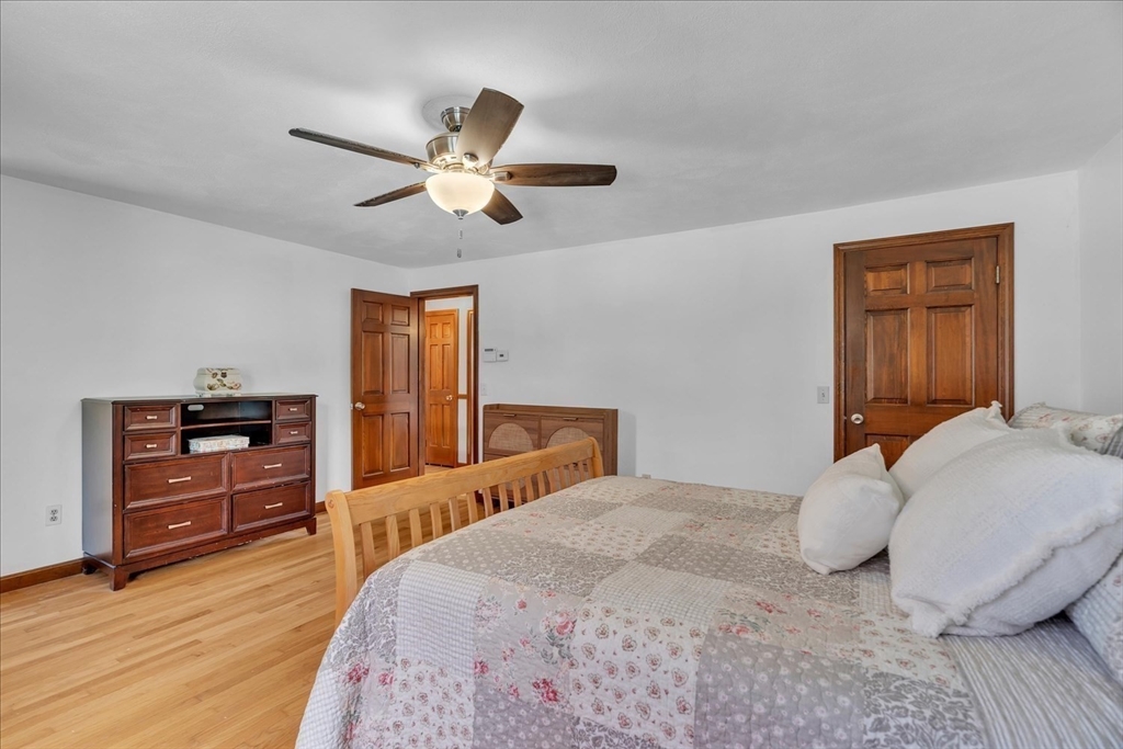 21 Edgewood Road, Seekonk, MA Photo #27