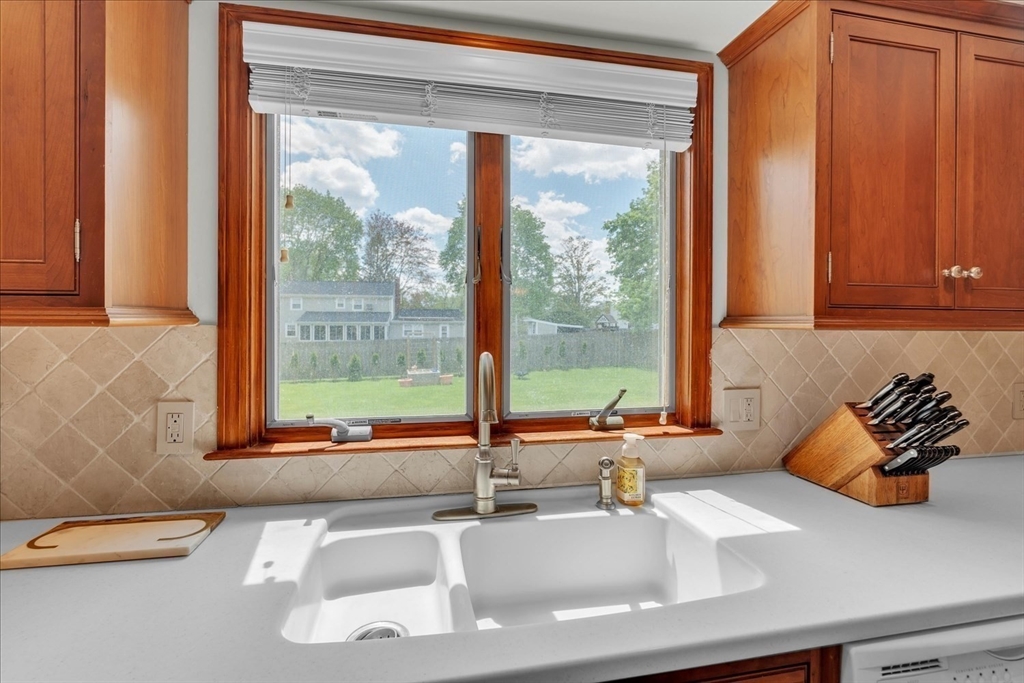 21 Edgewood Road, Seekonk, MA Photo #21