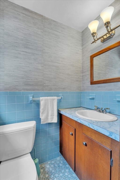 21 Edgewood Road, Seekonk, MA Photo #29