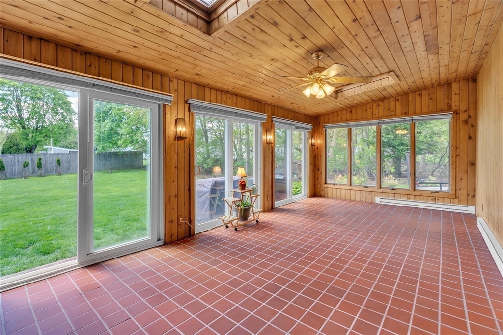 21 Edgewood Road, Seekonk, MA Photo #22