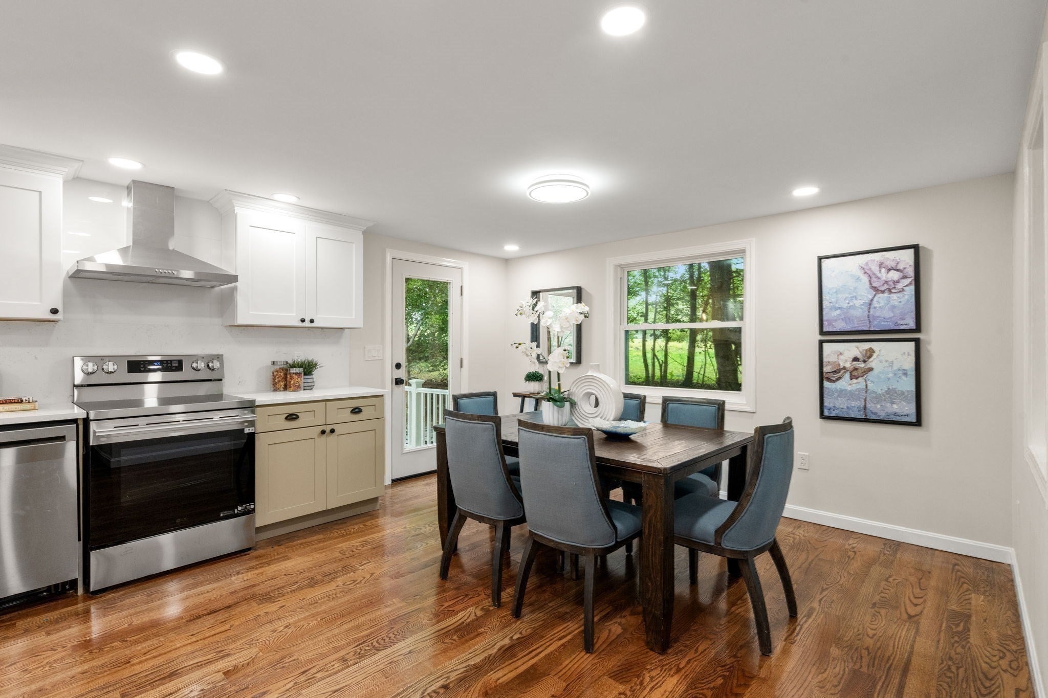122 York St, Stoughton, MA, 122 York St, Stoughton, MA Photo #10