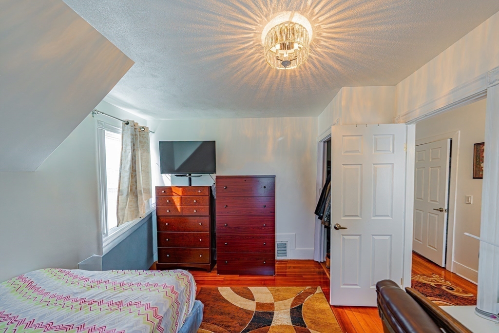 1 Rhodes St, Saugus, MA Photo #21