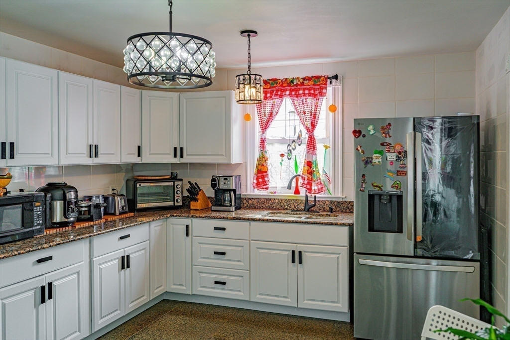 1 Rhodes St, Saugus, MA Photo #29