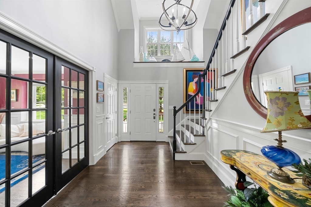 7 Lane Farm Dr