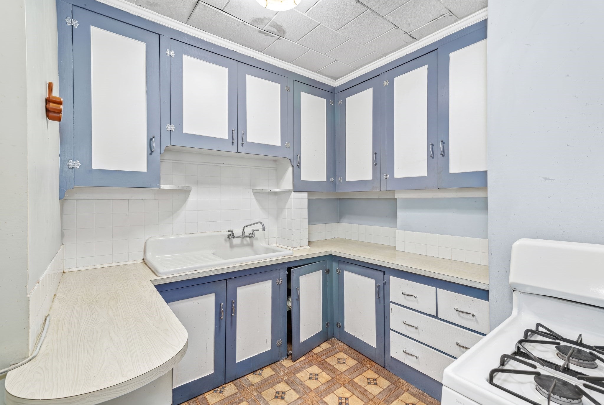 84 Cory Street, Fall River, MA, 84 Cory Street, Fall River, MA Photo #22