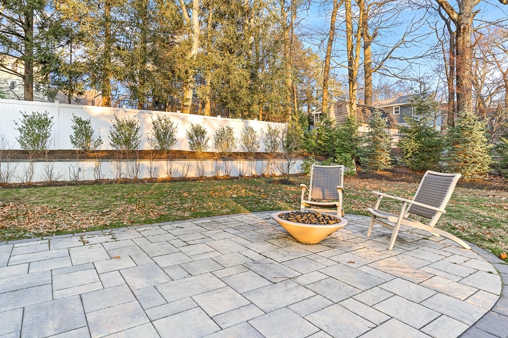5 Skyview Rd, Lexington, MA Photo #21