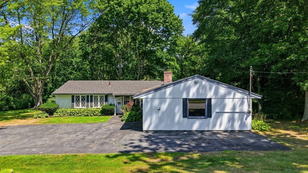 34 Cornell Rd