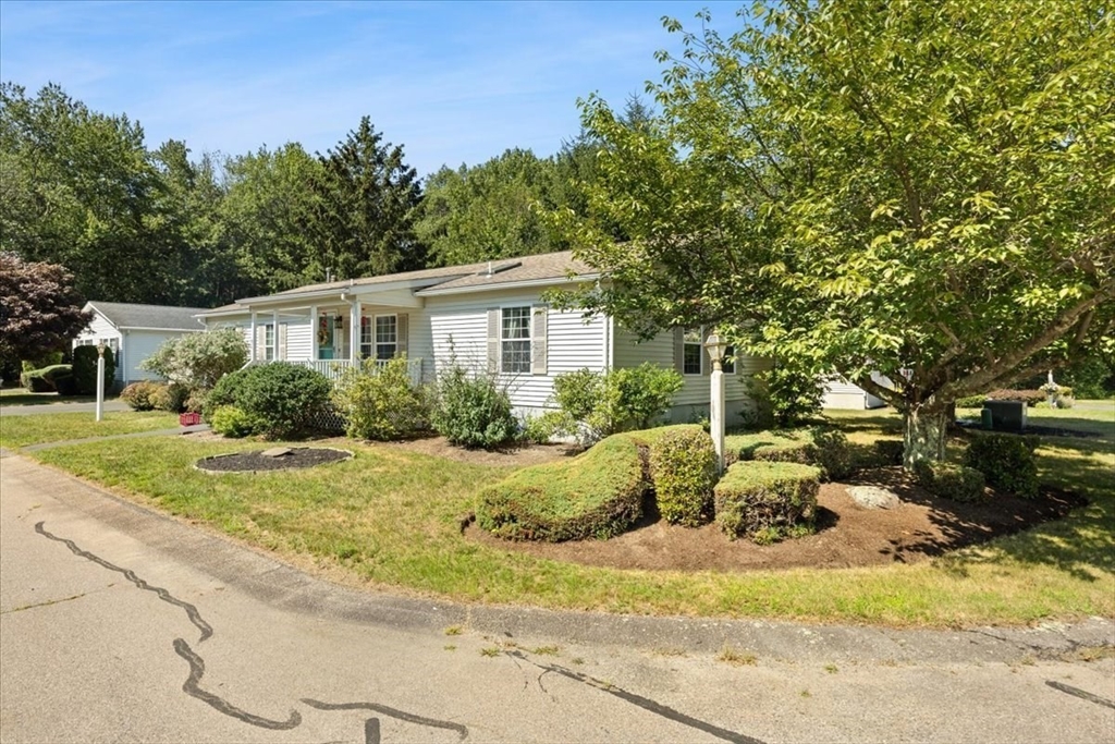 31 Fieldwood Dr