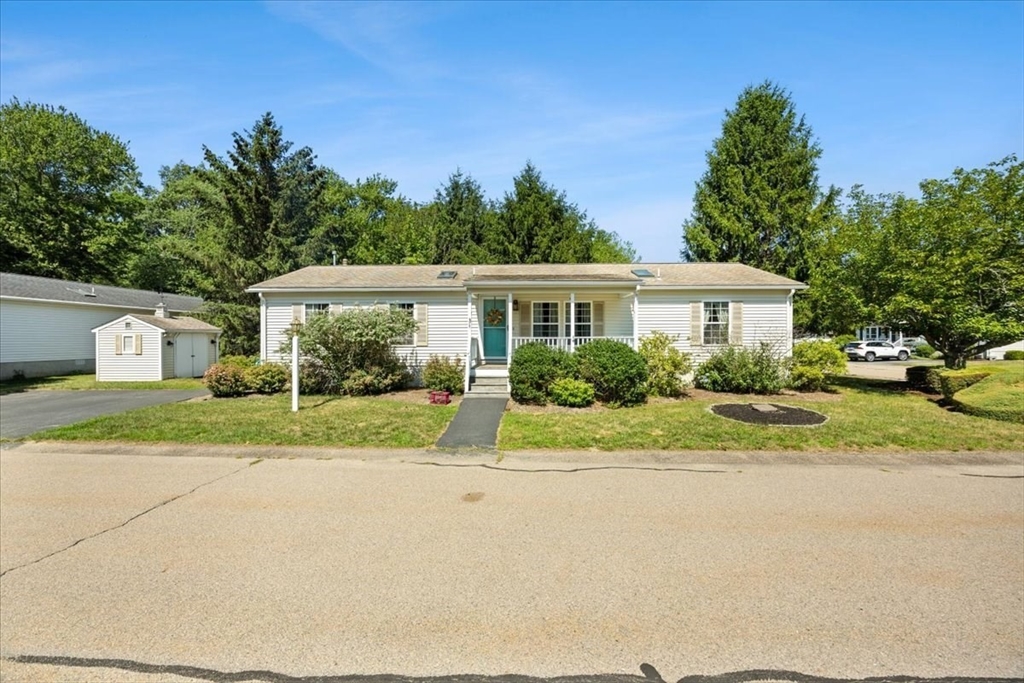 31 Fieldwood Dr
