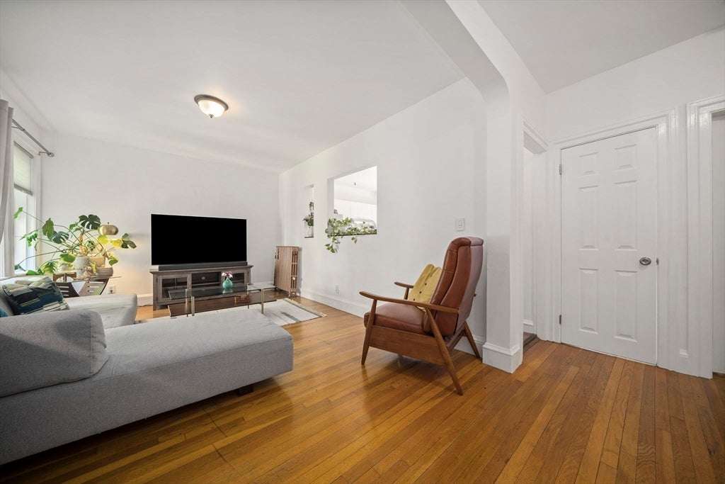 1666 Commonwealth Ave 53