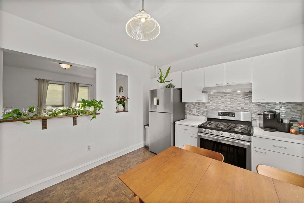 1666 Commonwealth Ave 53