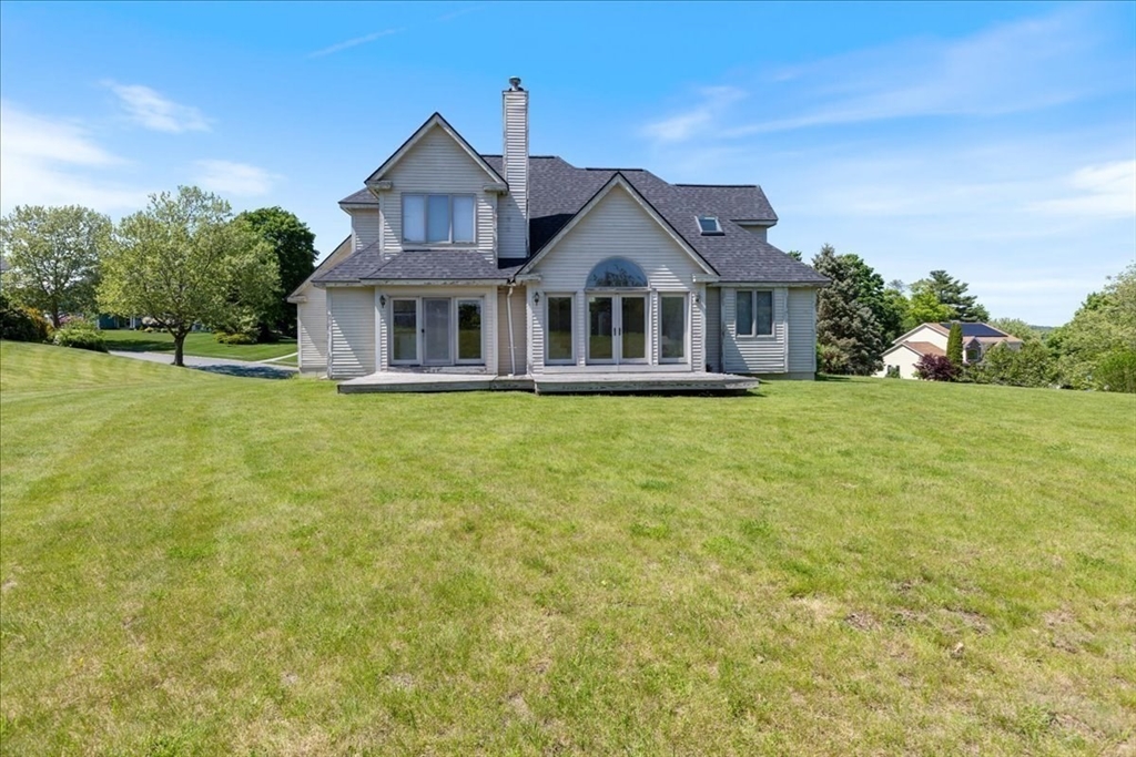 10 Valleyview Farm Rd