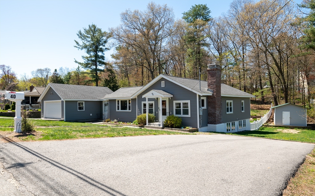 40 Lakeshore Drive