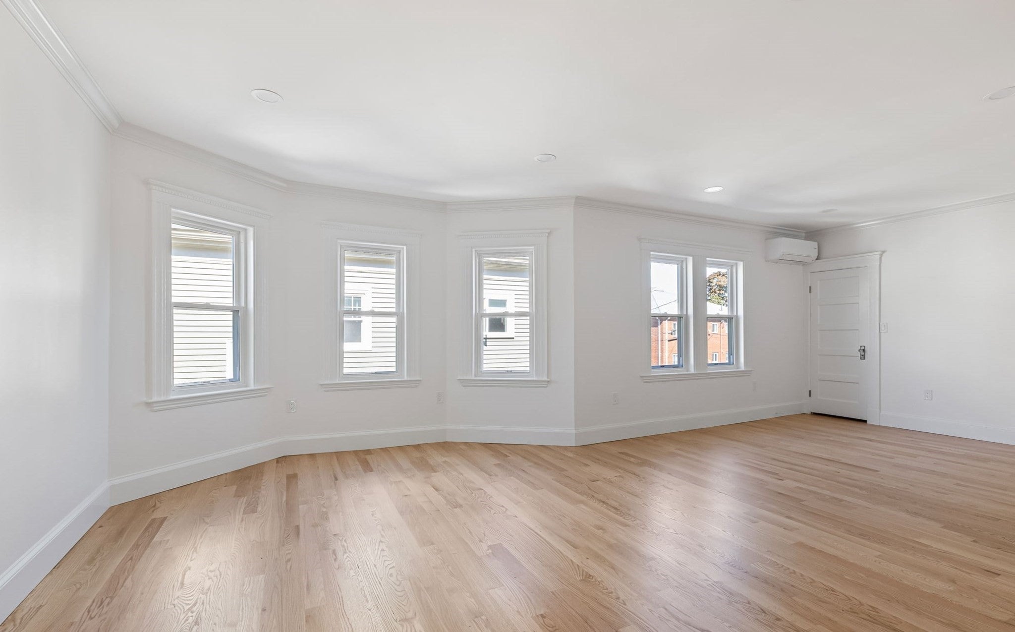 83 Kenmere RD #2, Medford, MA Photo #9