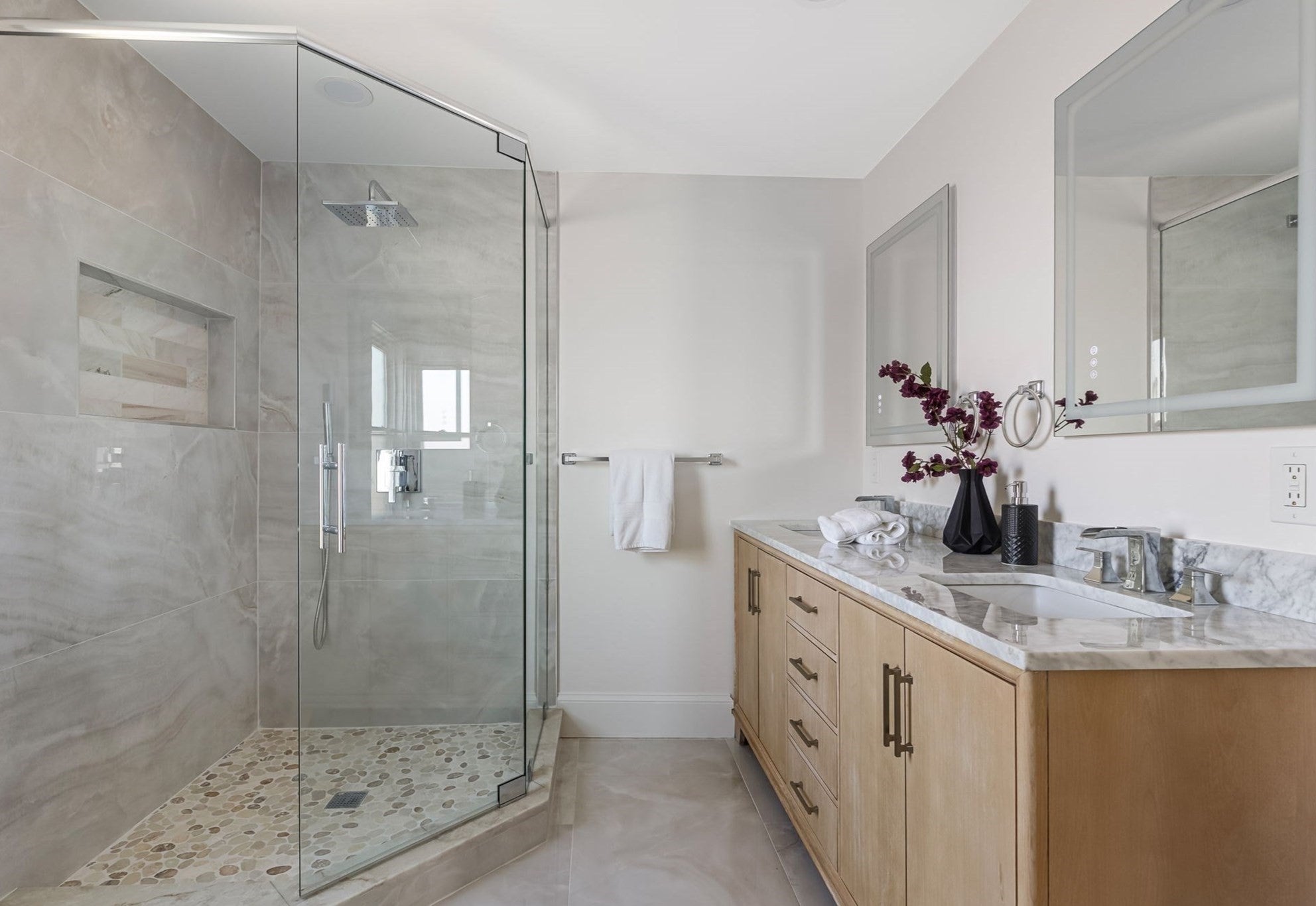 83 Kenmere RD #2, Medford, MA Photo #19